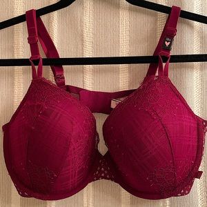 Victoria’s Secret Bra